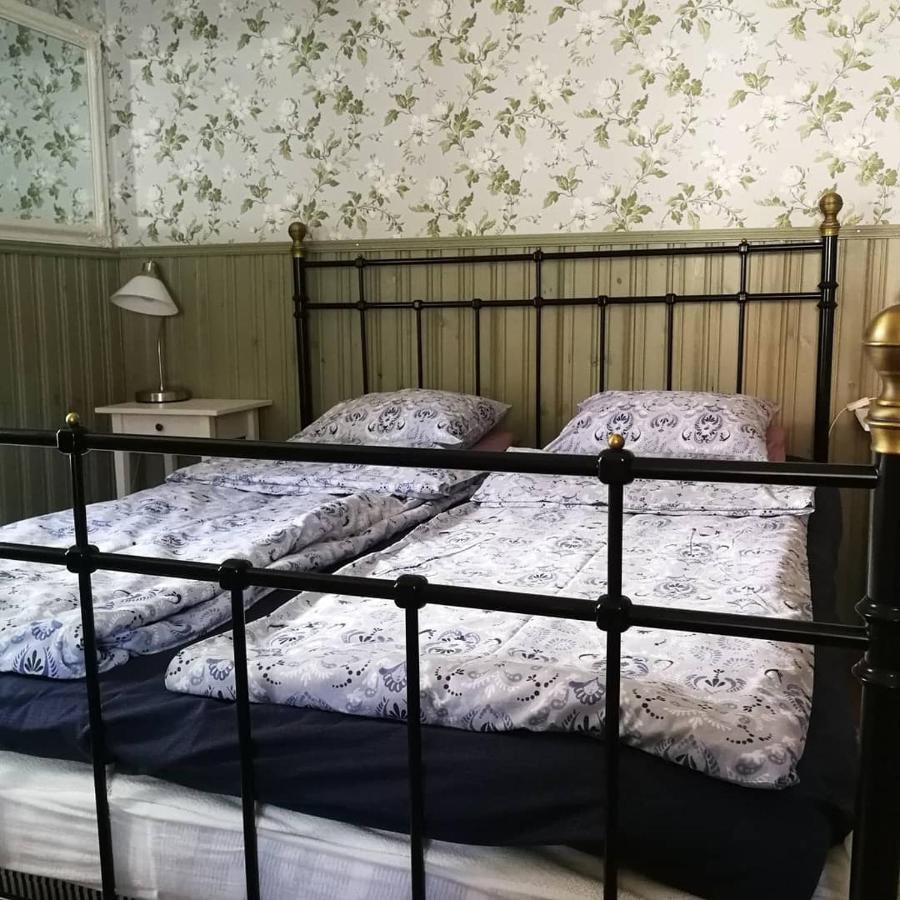 Bed and Breakfast Kirkkokadun Amanda Ja Olga Uusikaupunki Exterior foto